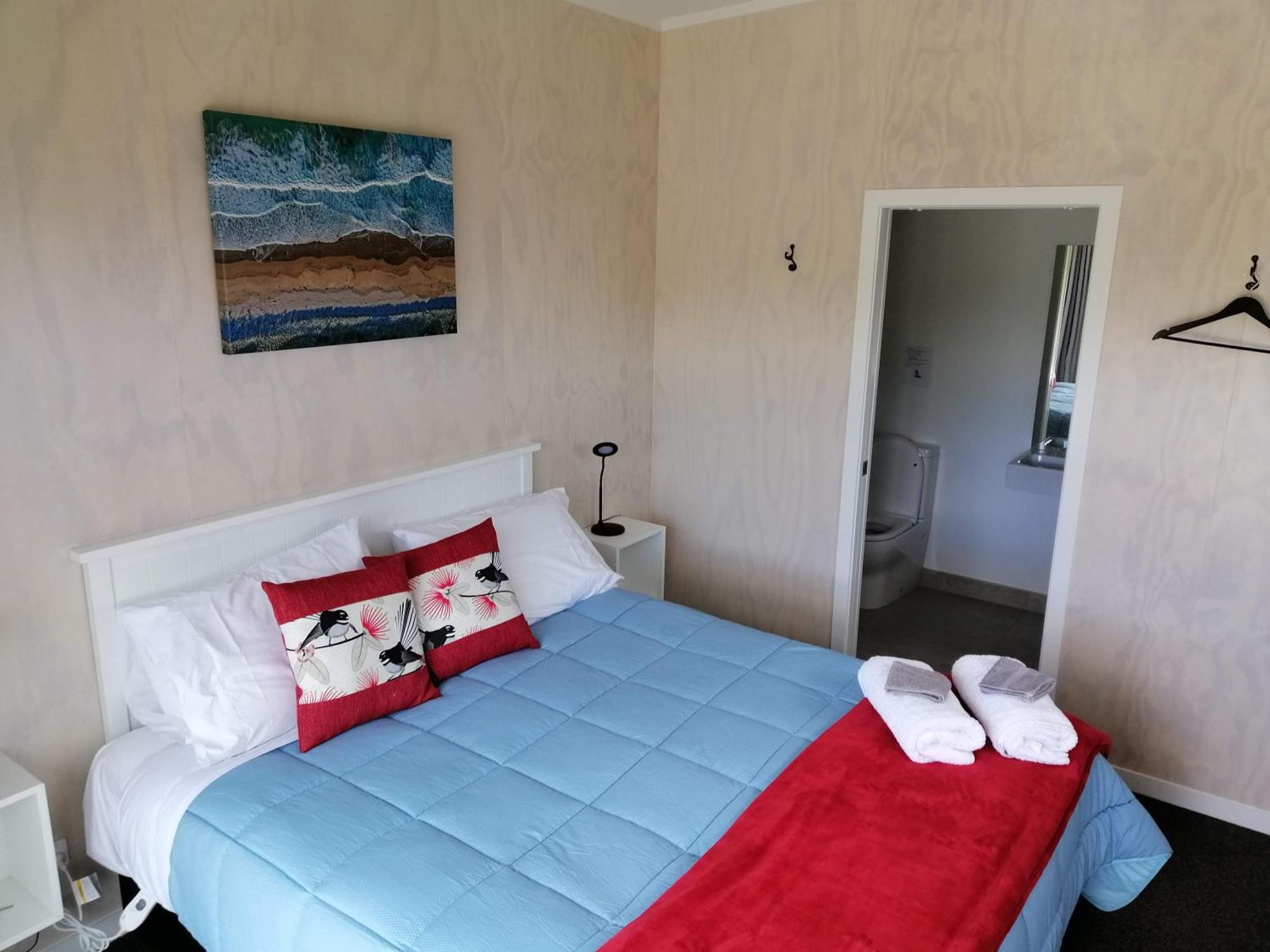 האהי Hot Water Beach Lookout B&B מראה חיצוני תמונה